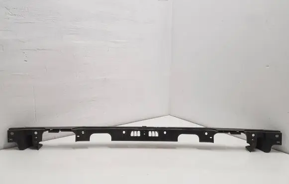 Volkswagen Transporter - Caravelle T5 Rear bumper mounting bracket 7H0807723