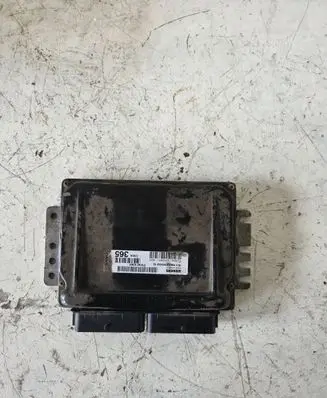 Volvo S40, V40 Engine control unit/module S118245002G P30614365