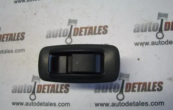 Toyota Corolla Verso AR10 Electric window control switch 848100F010