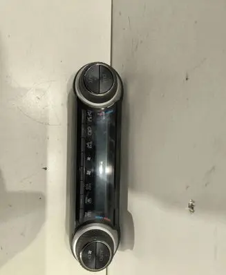 Toyota RAV 4 (XA50) Climate control unit 55900 6104Y03 42600