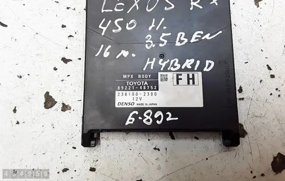 Lexus RX 450H Engine control unit/module