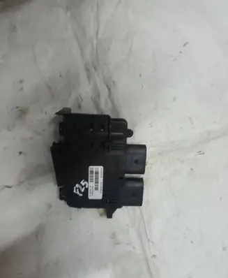 Coolant fan relay