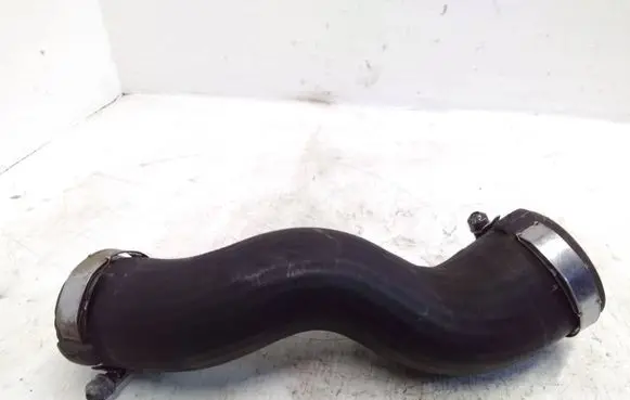 KIA Sportage Intercooler hose/pipe