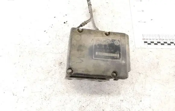 Volkswagen Golf IV ABS Pump 1J0907379G 1J0614117C 10094903403
