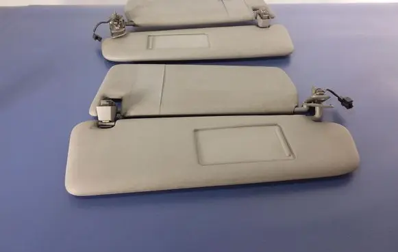 Sun visor