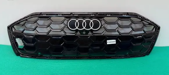 Audi A5 Front grill 8B3853653