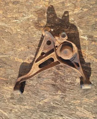 Suzuki Grand Vitara I Front control arm