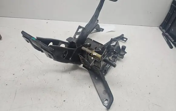 Seat Alhambra (Mk1) Pedal assembly 7M3721031K