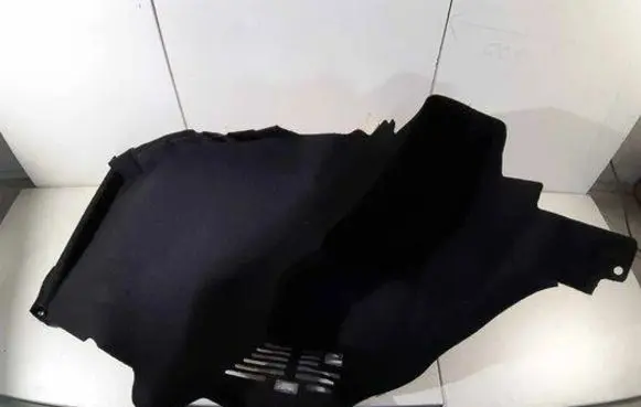 Tesla Model 3 Trunk/boot lower side trim panel 108293200L 20220709A