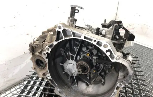 Hyundai Tucson IV NX4 Manual 5 speed gearbox WNJ6L