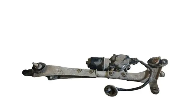 Subaru Outback Front wiper linkage and motor 38379CL