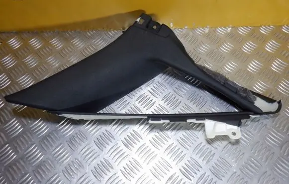 Audi A8 S8 D5 (C) pillar trim 4N4867241