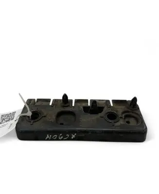Fender mounting bracket