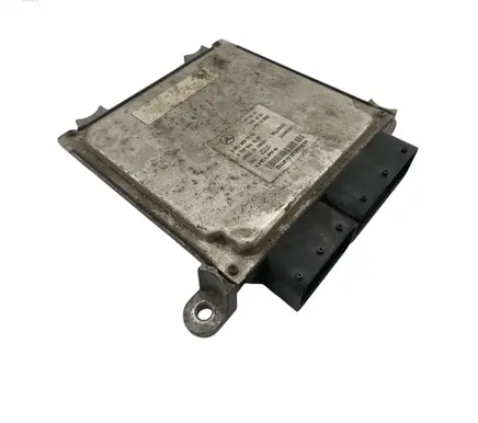Mercedes-Benz C W204 Engine control unit/module A6519007500 A0064461540