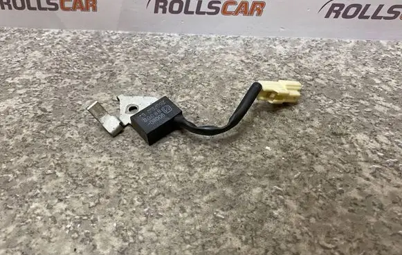 Toyota Avensis T250 Sensor 9008088002