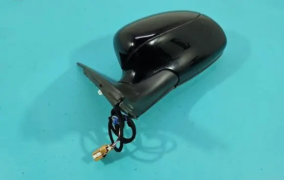 Front door electric wing mirror