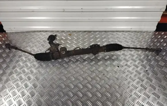 Nissan Almera Tino Steering rack