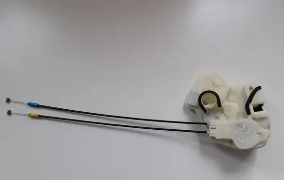 Mitsubishi ASX Rear door lock A047218