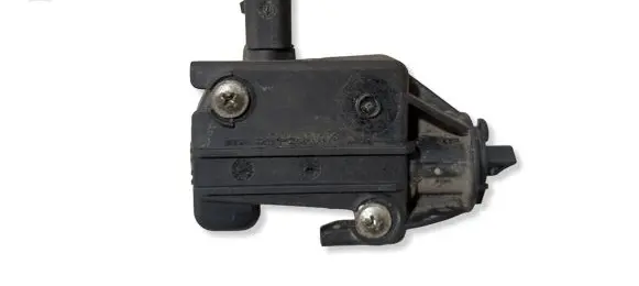 Citroen C4 II Fuel tank cap lock motor 9651690280