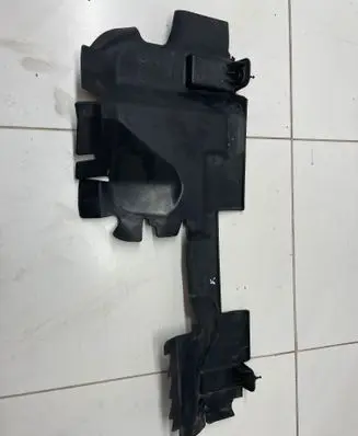 Peugeot 308 Intercooler air guide/duct channel 9818196180
