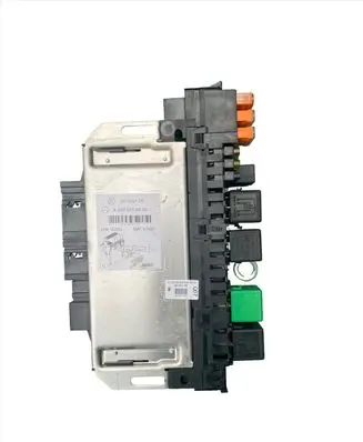 Mercedes-Benz S W220 SAM control unit A0325458332 05045126