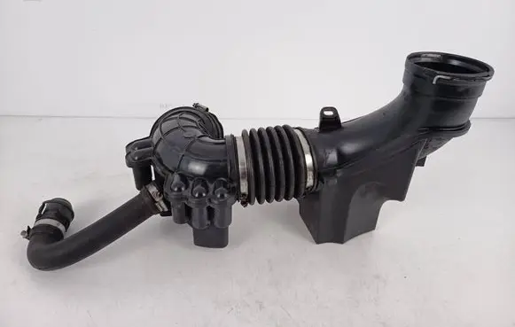 BMW 3 F30 F35 F31 Air intake hose/pipe 8573994