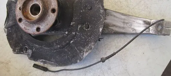 BMW 5 GT F07 Front wheel hub 6777750