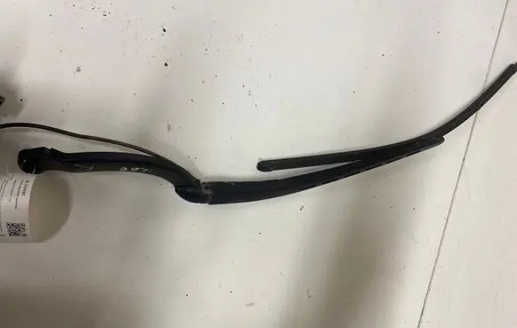 Jaguar XF X250 Windshield/front glass wiper blade 