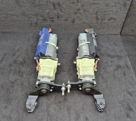 Audi Q7 4L Tailgate/trunk/boot lift motor 4L0827852A 4L0827851A 4L0827852B