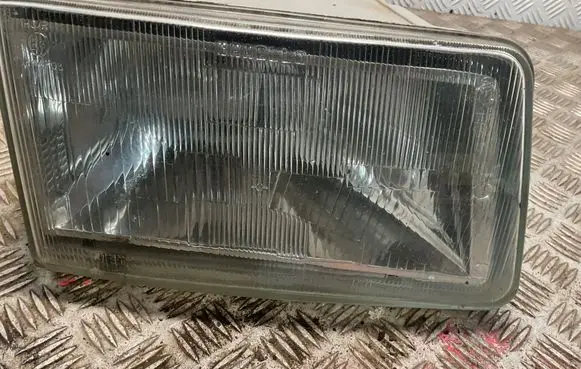 Iveco Daily 1st gen Headlight/headlamp 