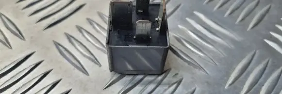 Ford Mondeo Mk III Other relay F80B14B192AA