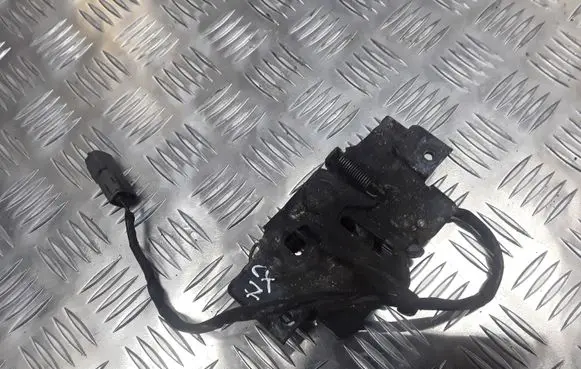 Mazda CX-7 Engine bonnet/hood lock/catch