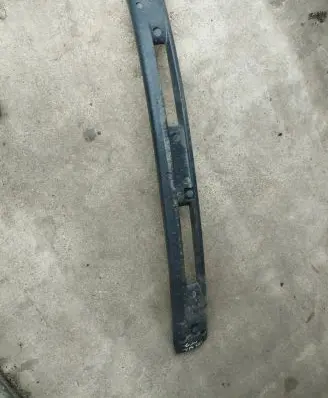 Chrysler Voyager Front bumper foam support bar 04576687