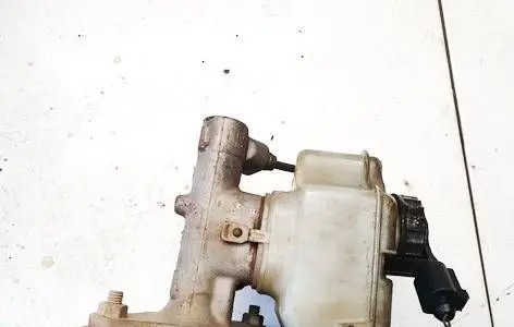Audi A3 S3 8P Clutch master cylinder 