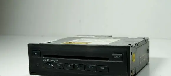 Audi A6 S6 C6 4F CD/DVD changer 4E0910110E