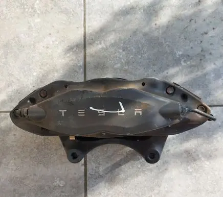 Tesla Model X Front brake caliper 102762100A