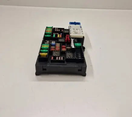 BMW 7 G11 G12 Fuse module 8713127