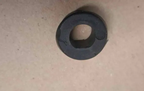 Mercedes-Benz W123 Roof (GPS) antenna cover 