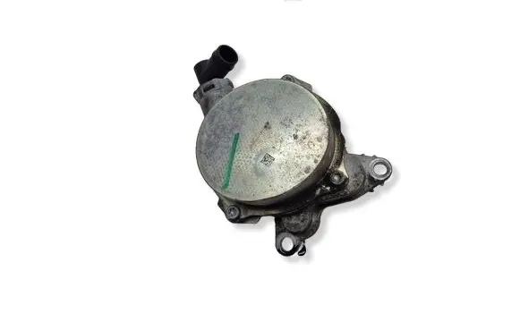 Nissan X-Trail T32 Vacuum pump 146503760R