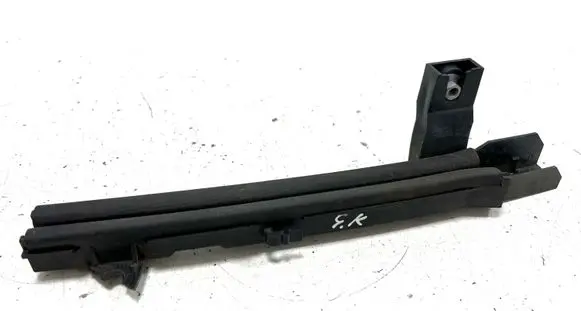 Peugeot 308 Rear door windshield rail 9805495780