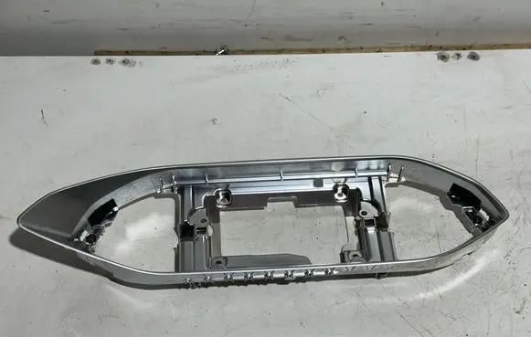 Peugeot 308 Radio/GPS head unit trim 98075499VV