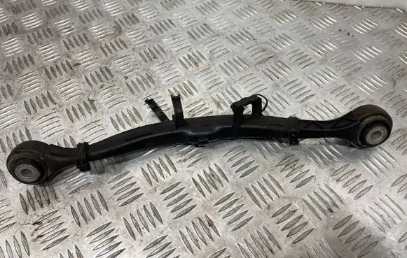 Rear control arm