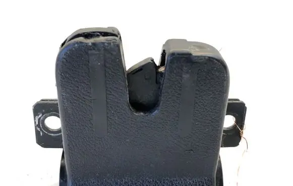 Volkswagen Touareg I Tailgate exterior lock 7L6827505H