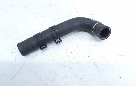 Mercedes-Benz C W203 Engine coolant pipe/hose 558001100