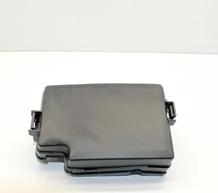 KIA Ceed Fuse box cover 91956J7100