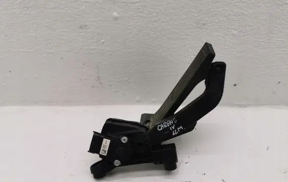 KIA Carens III Accelerator throttle pedal 32726-A4000