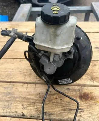 Opel Astra J Brake booster 13338058 360573521 03785925354