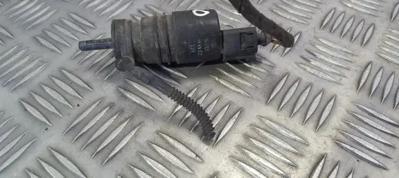 Audi A2 Windscreen/windshield washer pump