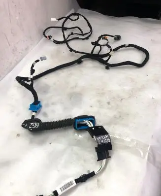 Opel Mokka B Tailgate/trunk wiring harness 9842262680