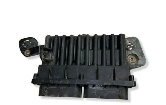 Opel Astra G Coolant fan relay 09131730